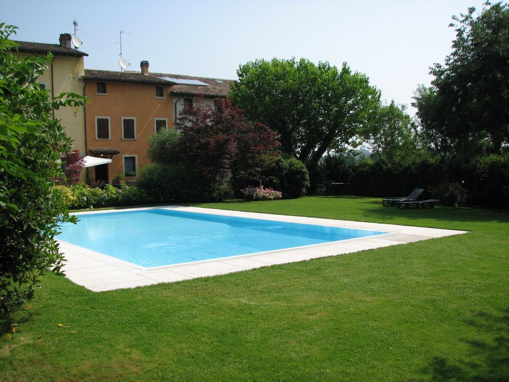 B&B Casale Onida Volta Mantovana Exteriör bild